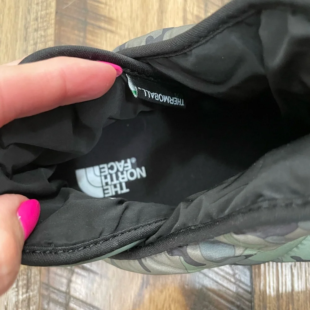 The North Face Thermoball Eco Traction Slippers men 8 - Picture 3 of 9